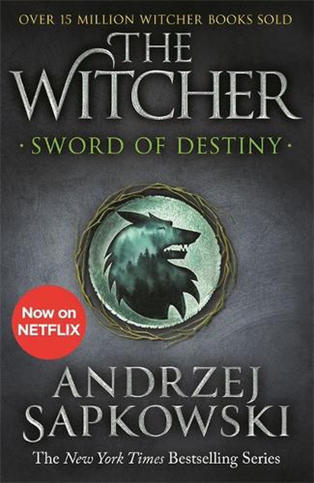 Andrzej Sapkowski: Sword of Destiny (Paperback, 2020, Gollancz)